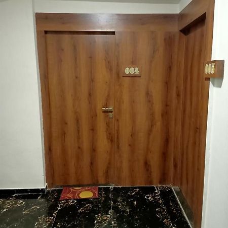 Hotel Riviera Residency Тане Екстериор снимка