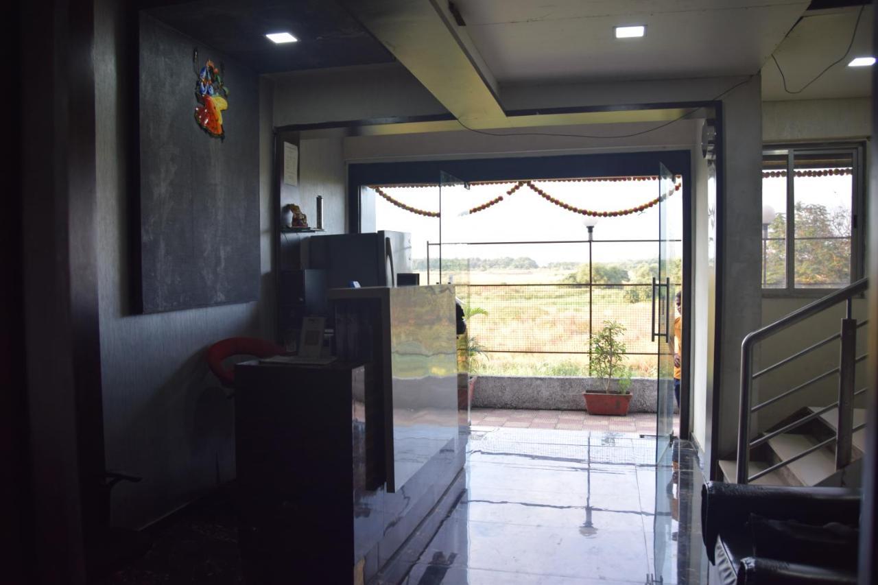 Hotel Riviera Residency Тане Екстериор снимка