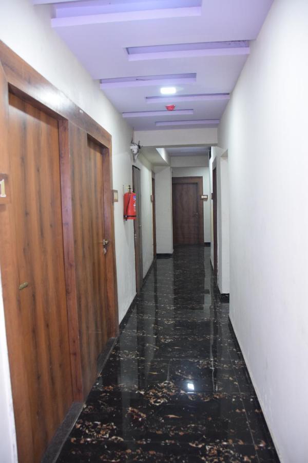 Hotel Riviera Residency Тане Екстериор снимка